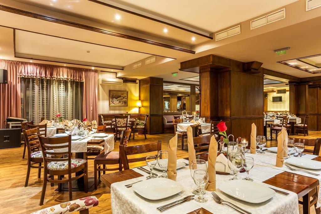 Chateau Montagne Hotel Troyan Troyan  Ngoại thất bức ảnh
